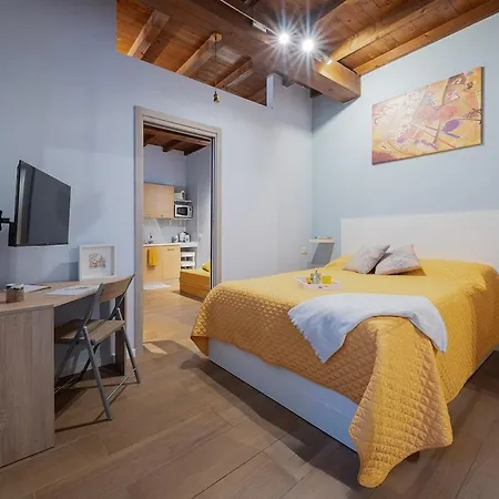 Federico House - By Host4u Apartment